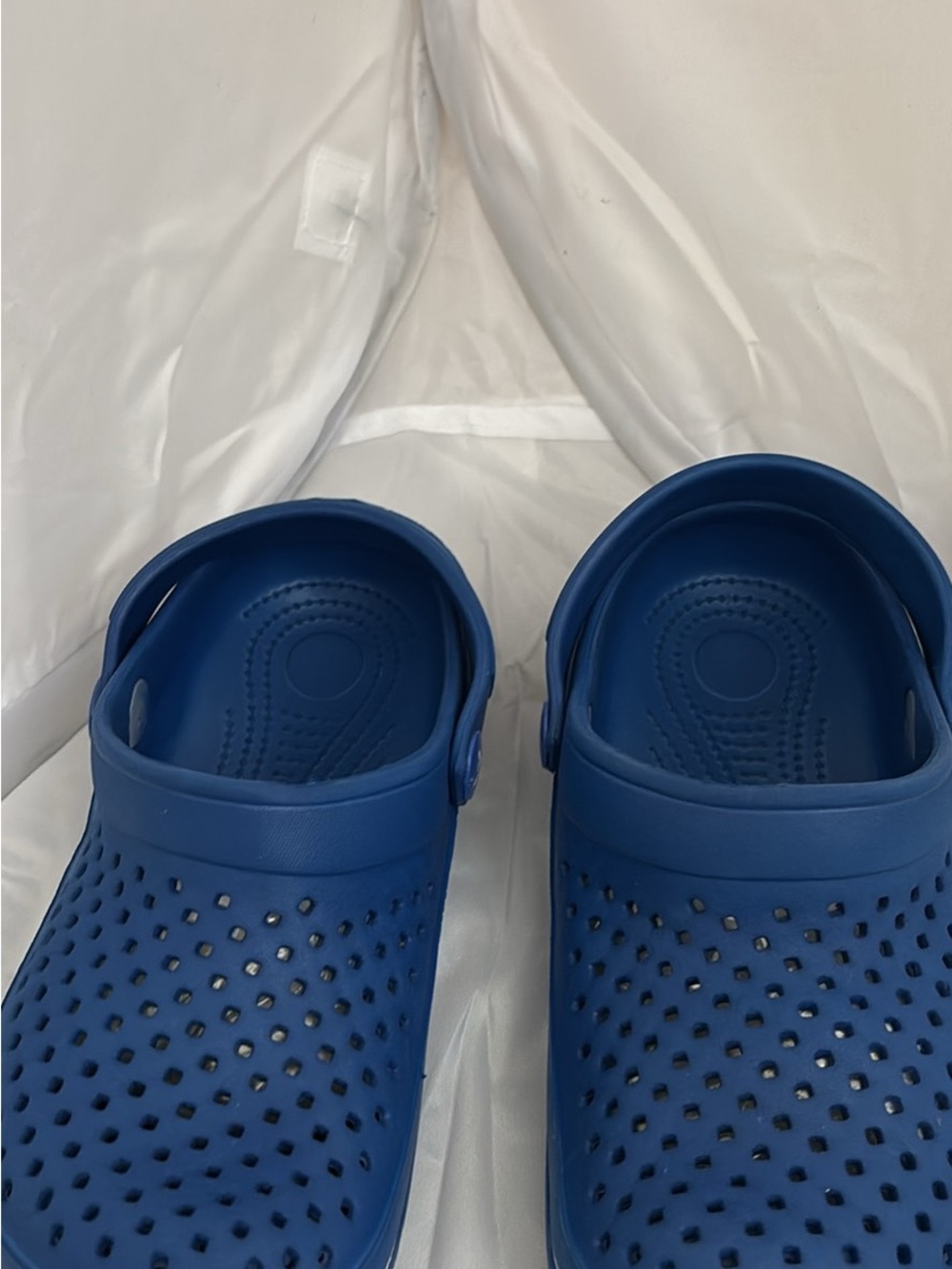 Source Unknown Royal Blue Ventilated Slip-On Clogs
